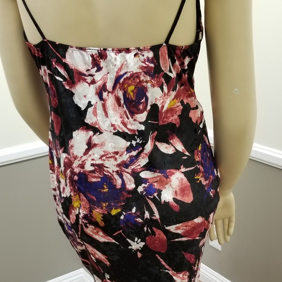 Gorgeous crushed velvet slip dress Plus size- New! - Picture 7 of 7